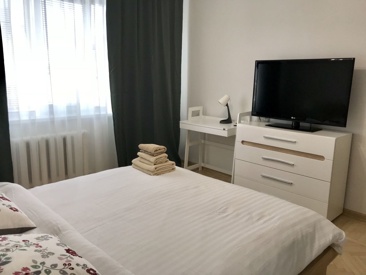 Apartament cu 2 camere, 45 m², Centru, Chișinău foto 3