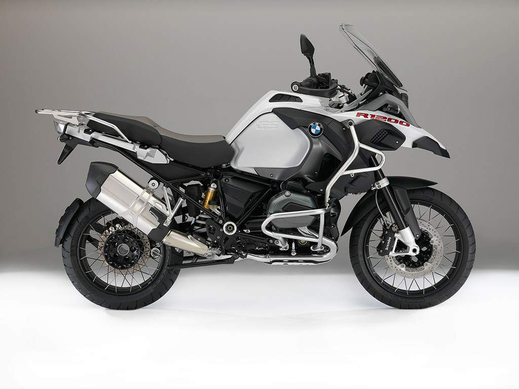 Запчасти BMW. foto 2