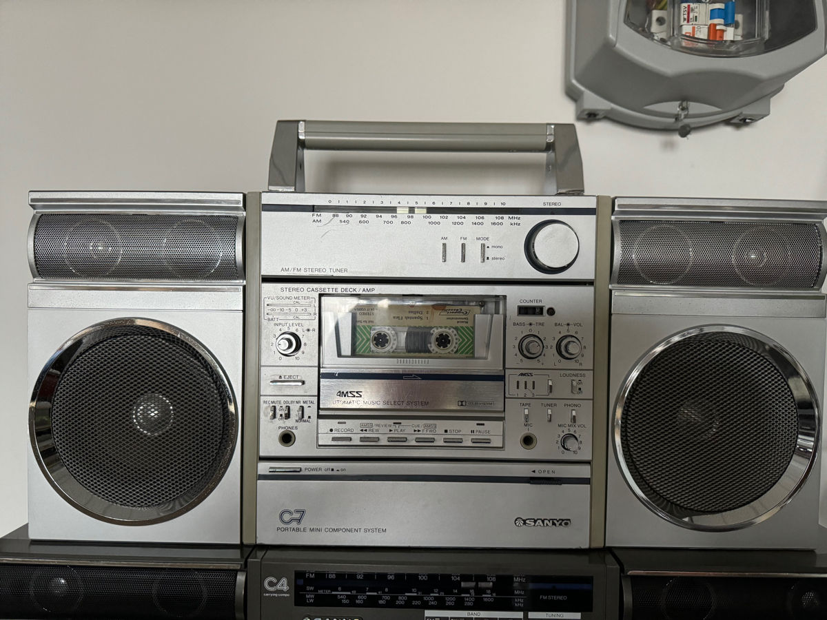 Boombox SANYO  C7 foto 0