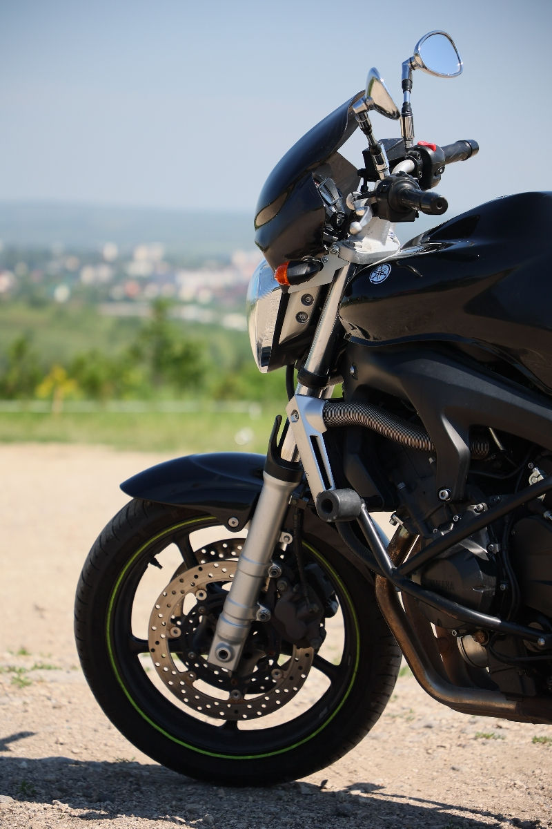 Yamaha FZ 6 foto 4