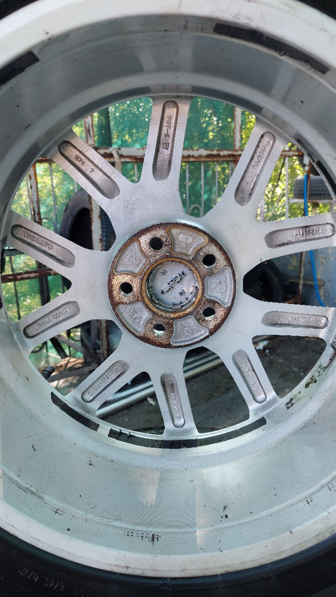 4 Jante cu Cauciucuri 235/60 R18 Volvo Xc60 Xc40 foto 4