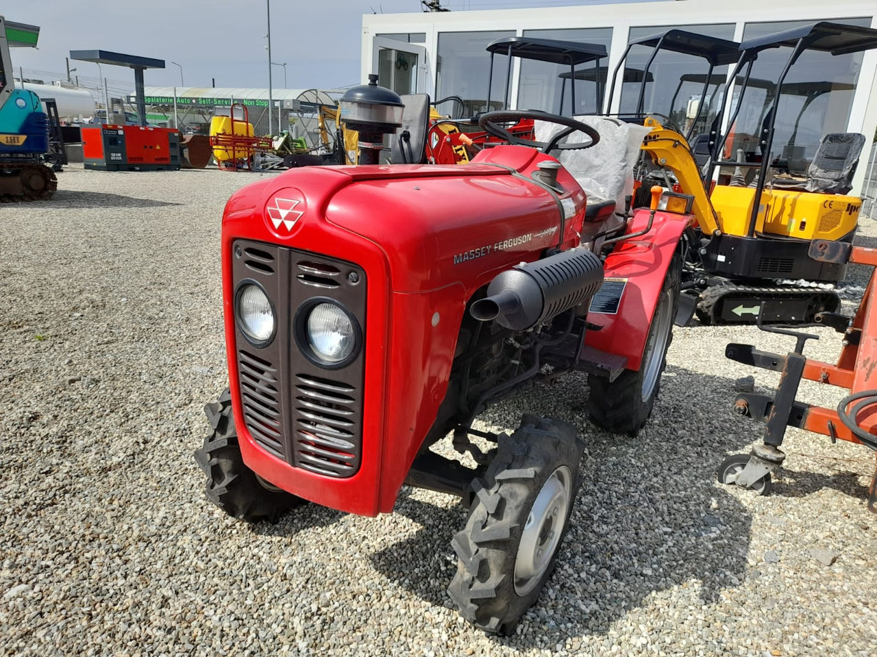 Tractor Massey Ferguson MF 5118 (Nou) - 18 Hp  , 850 kg foto 19