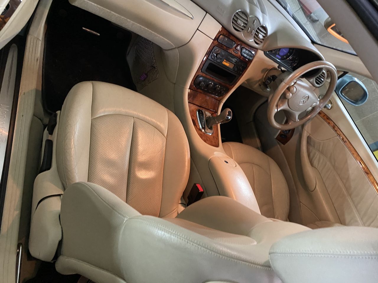 Mercedes Clk W209 foto 1