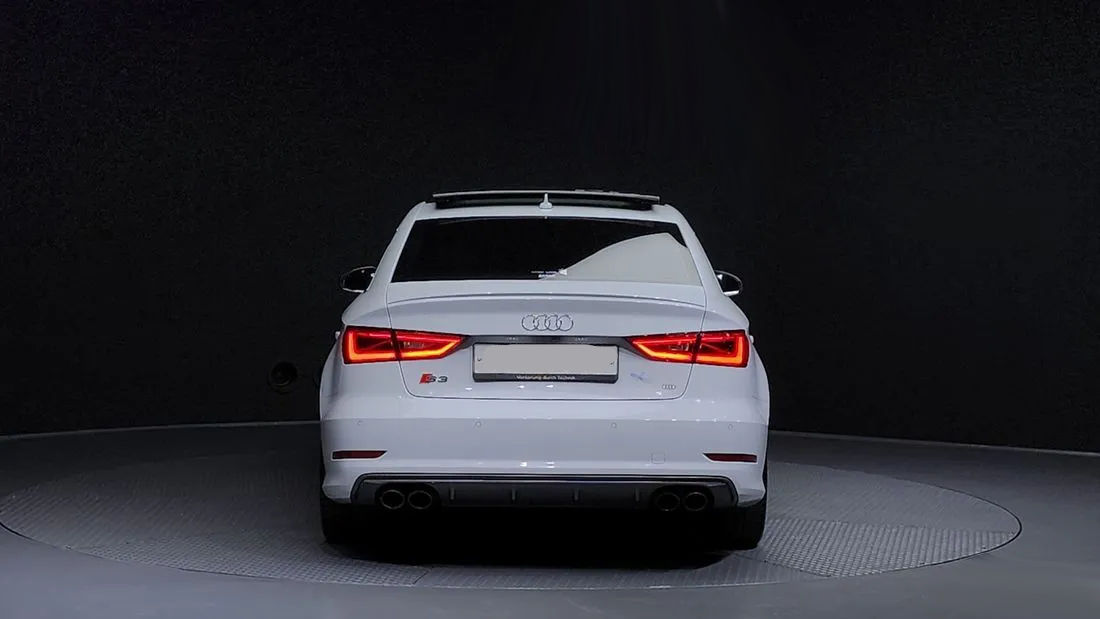 Audi S3 foto 3