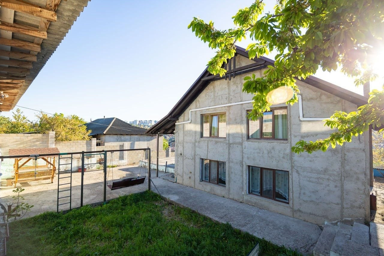 Casă,  470 m²,  Durlești