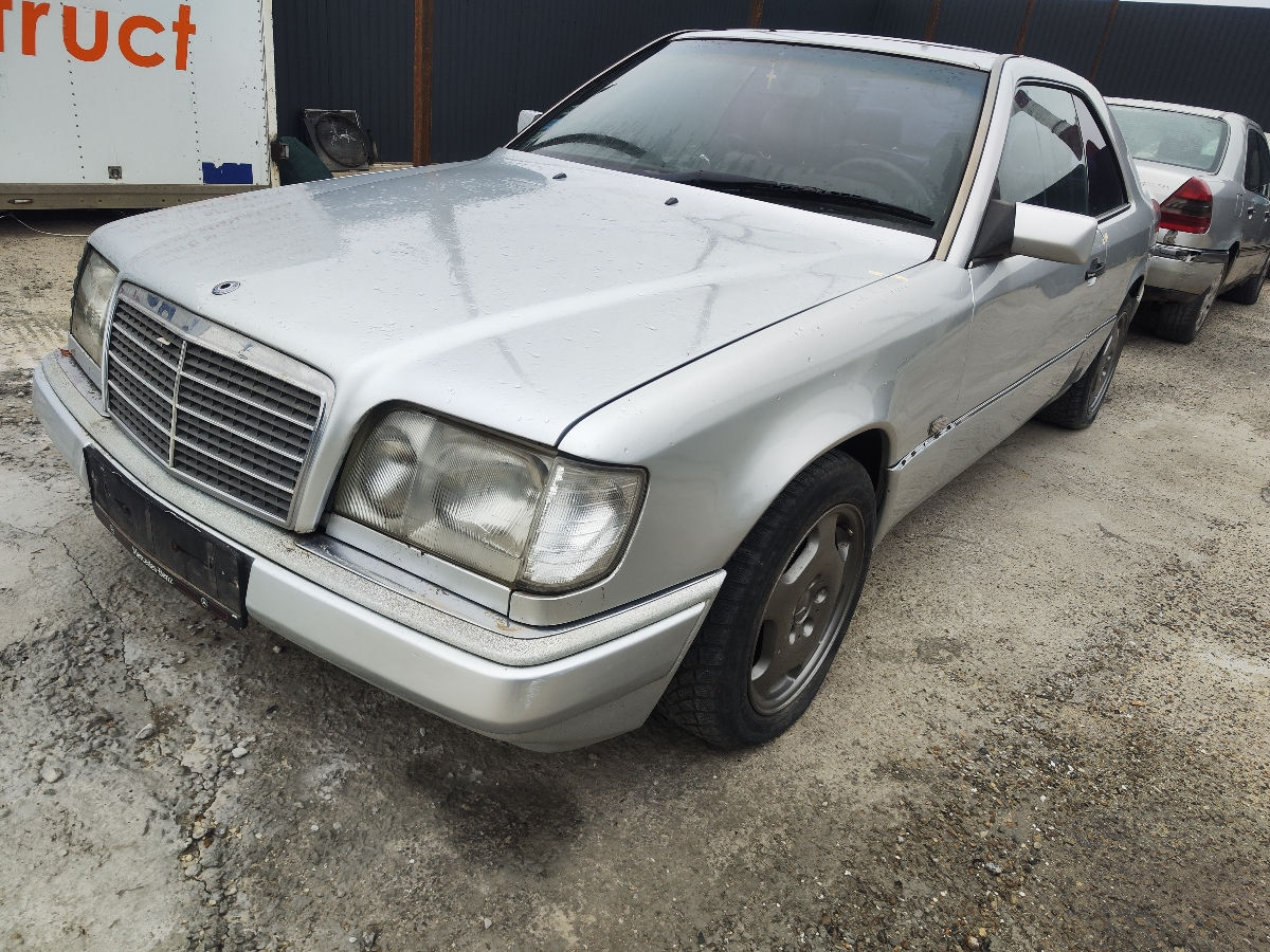 Mercedes w124 cupă foto 2