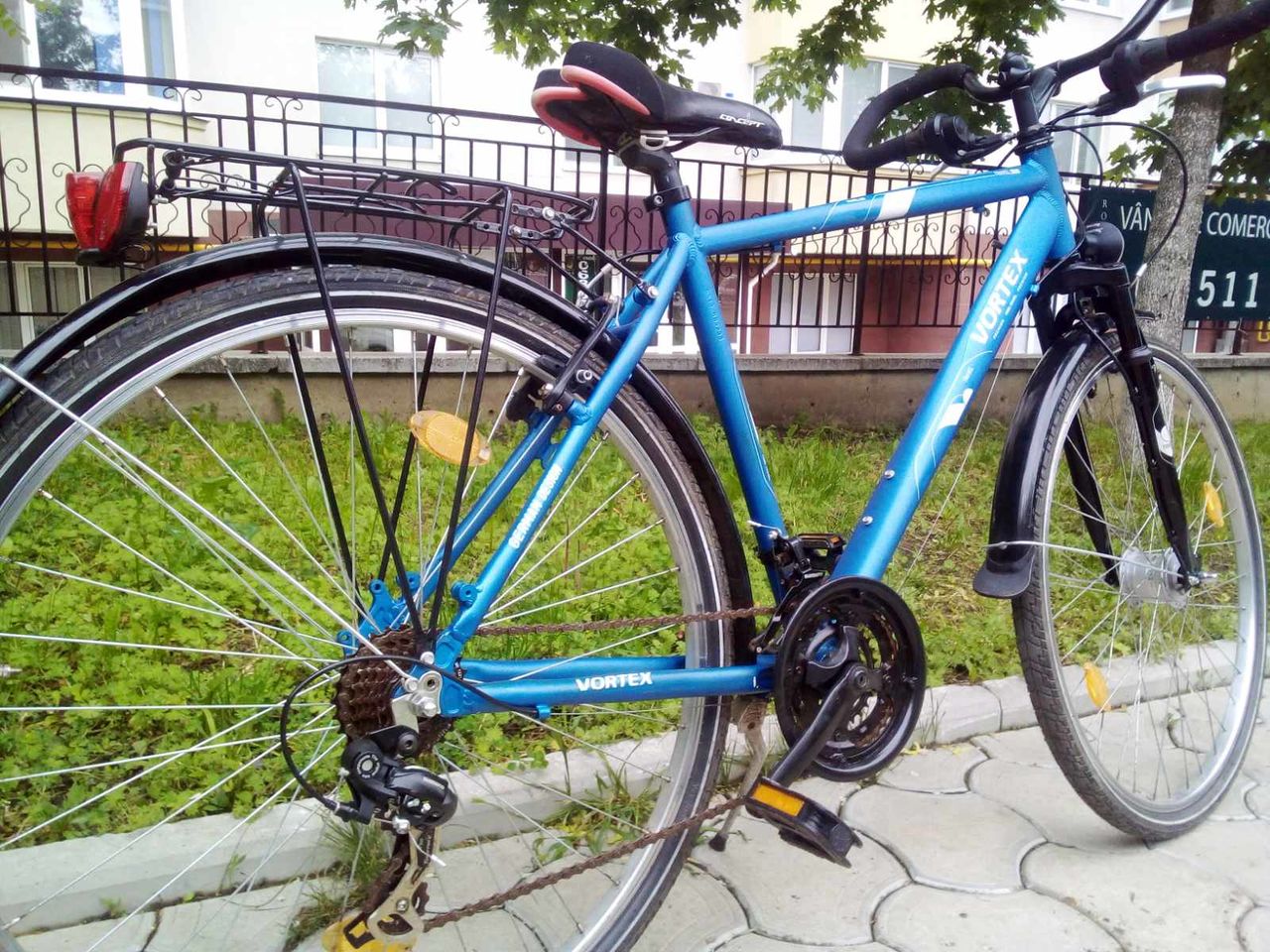 Vind bicicleta Vortex este pastrata