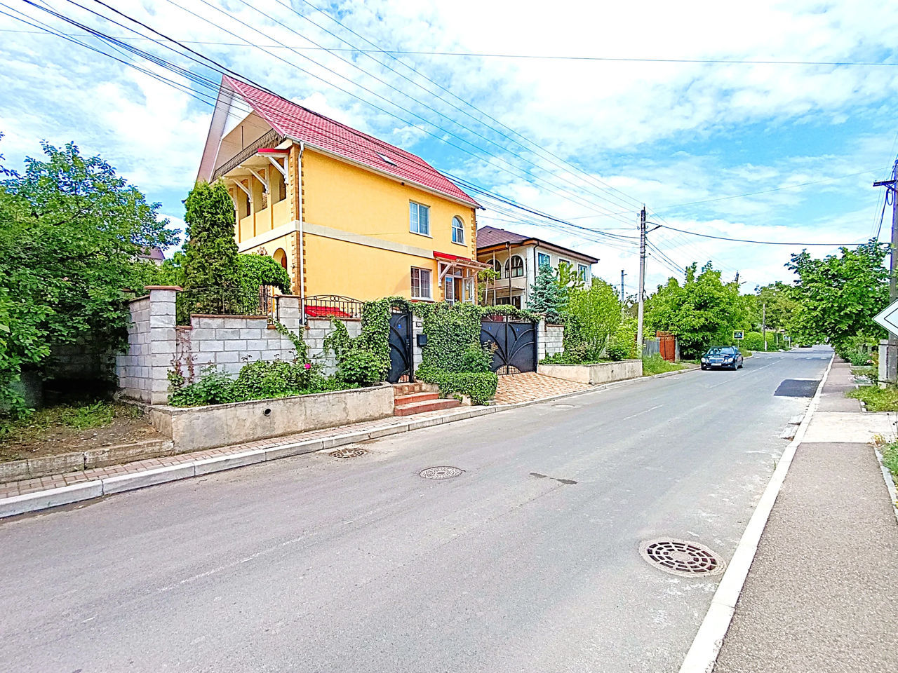 Refugiu Exclusivist în Codru – Casă cu 3 Dormitoare + Living, 195 m², 6 Ari, Gata de Locuit! фото 6