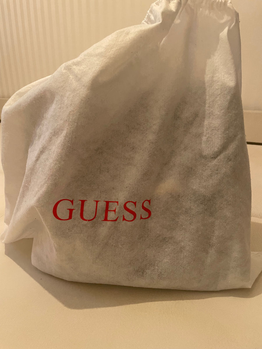 Guess foto 3