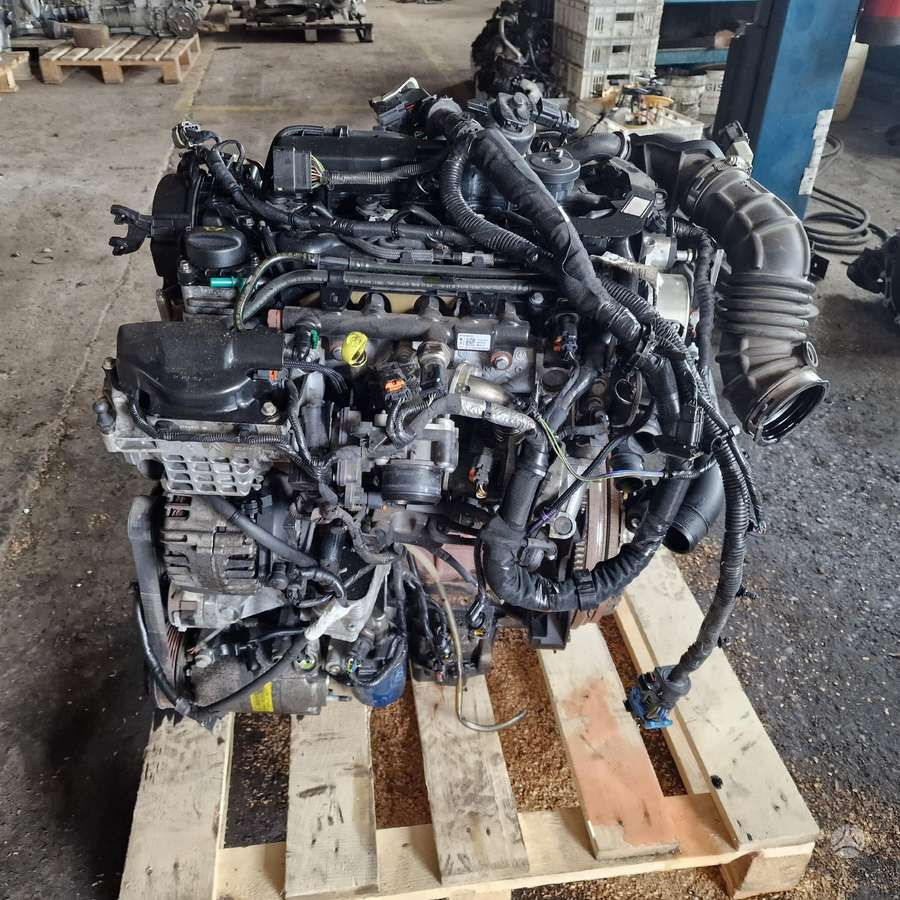 Ford Kuga am tot Есть все запчасти foto 8