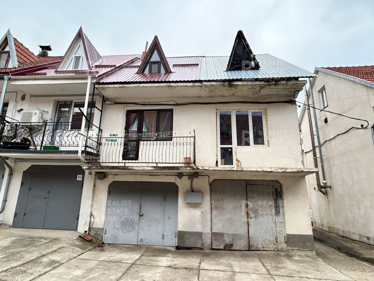 Vânzare, garaj , 81 mp, strada Gheorghe Asachi, Centru foto 0