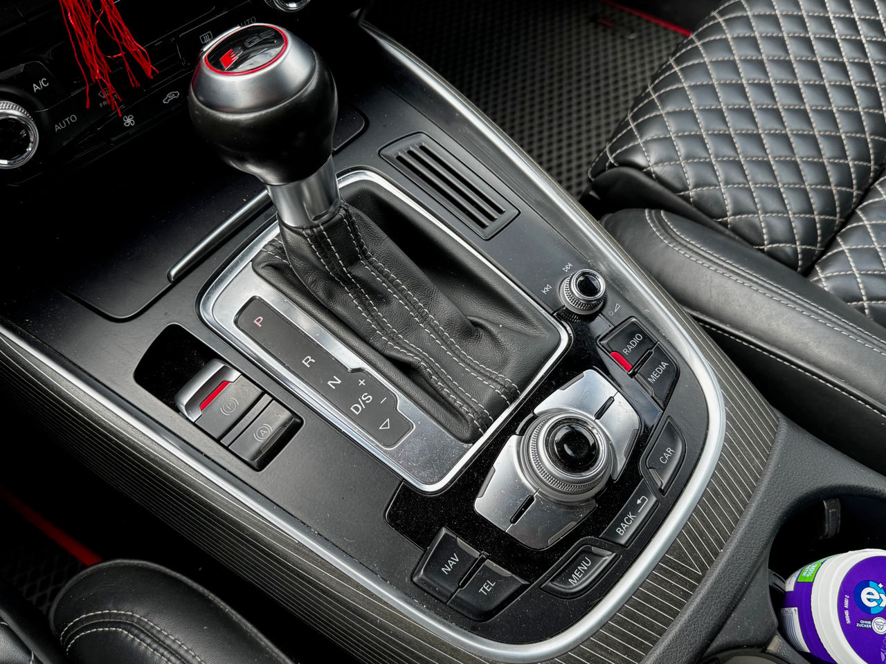 Audi SQ5 foto 12