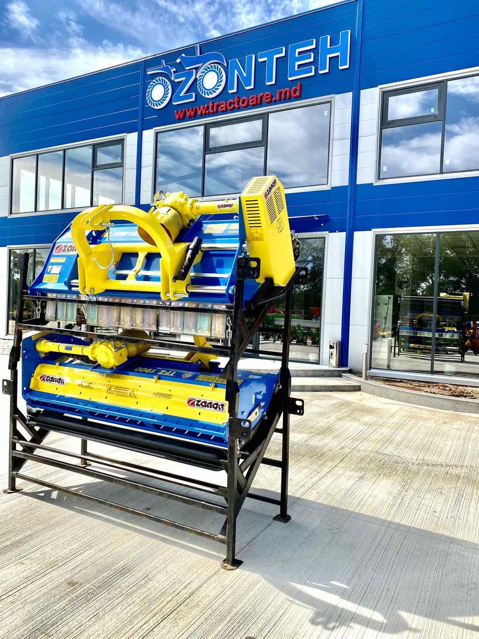 Vindem tocatoare profesionale Zanon (Italia) pentru orce tractor фото 0