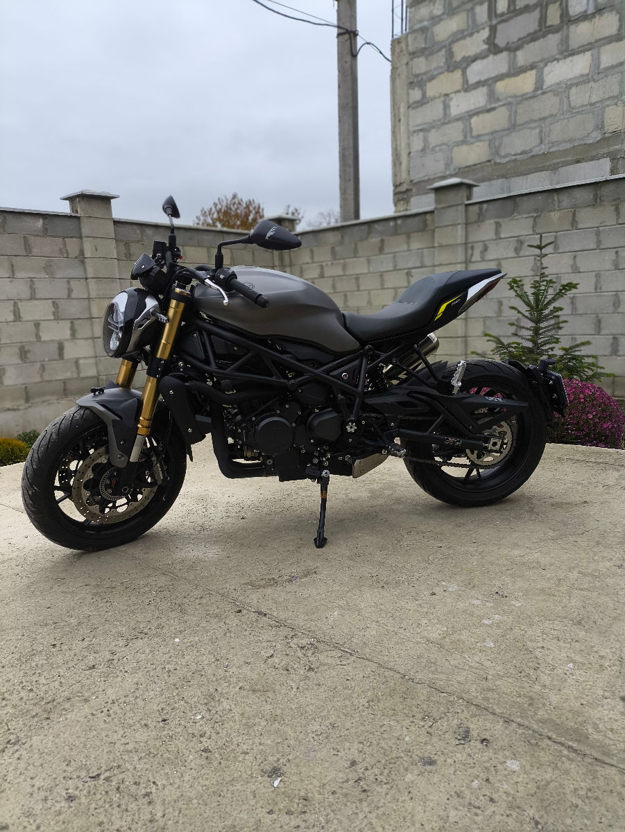 Benelli 752 s фото 1