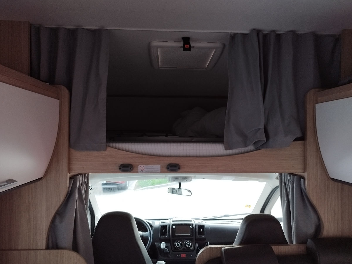 Autorulota, Camper în chirie foto 5