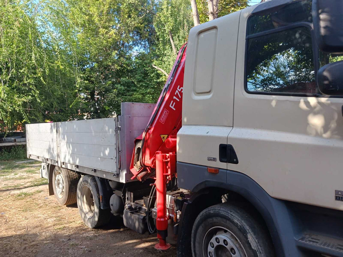 Daf CF85.360, Fassi 175 foto 6