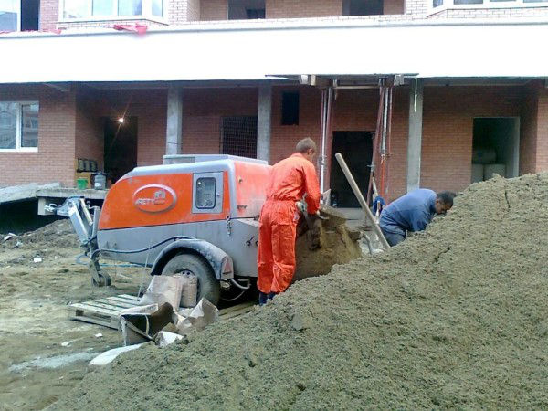 Полусухая стяжка быстро, качественно за один день. фото 3