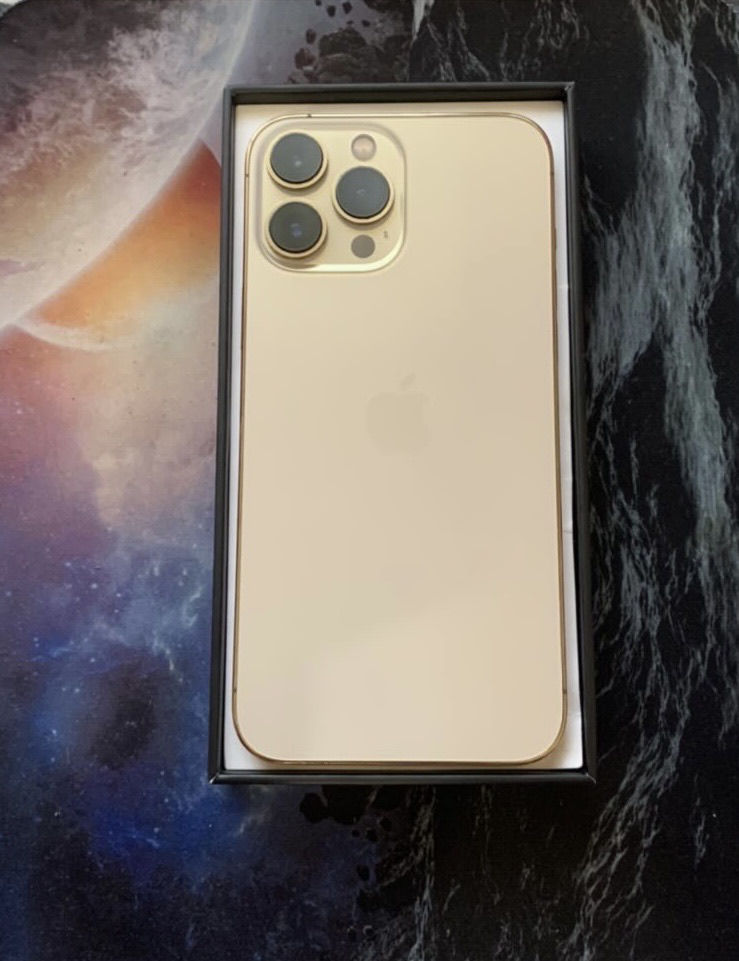 IPHONE 13 pro max +apple watch