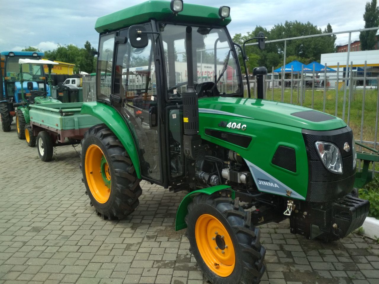 Noul tractor agricol Jinma 404c disponibil in stoc pe adresa or. Chisinau str.Lunca Bicului 41/1 foto 3