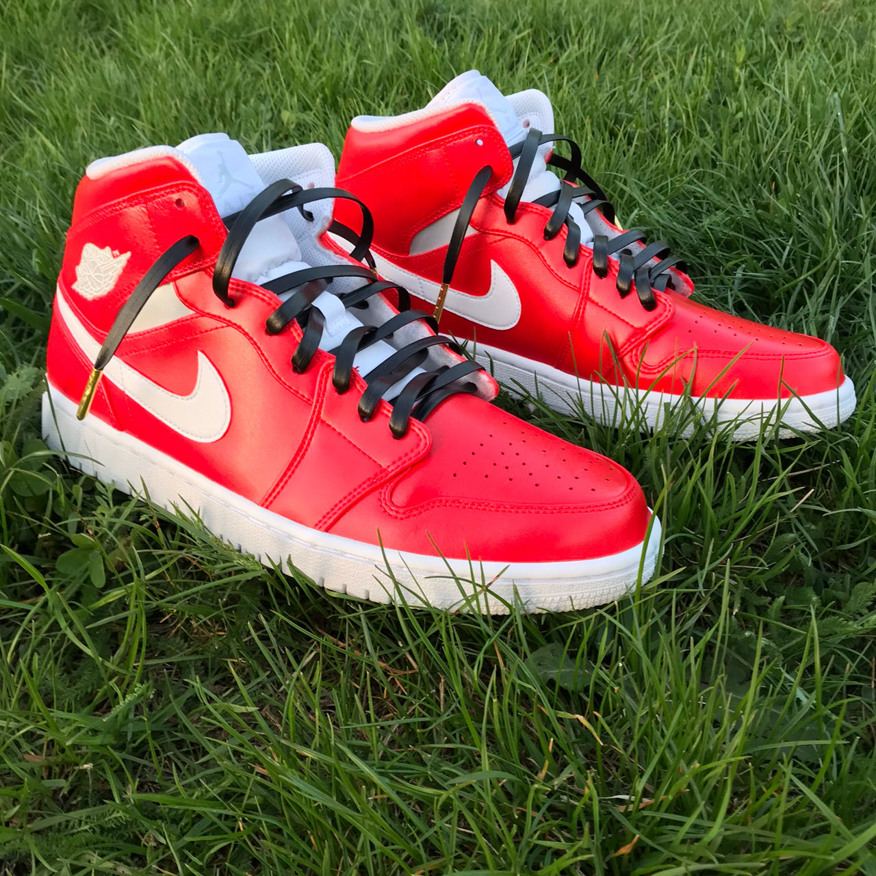 Nike Air Jordan 1 Mid foto 5