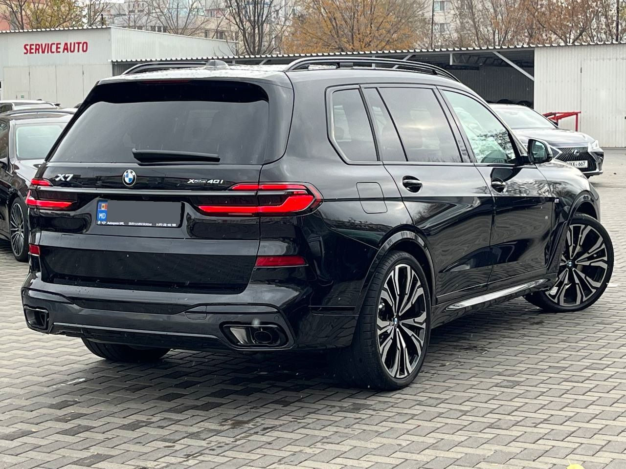 BMW X7 фото 4
