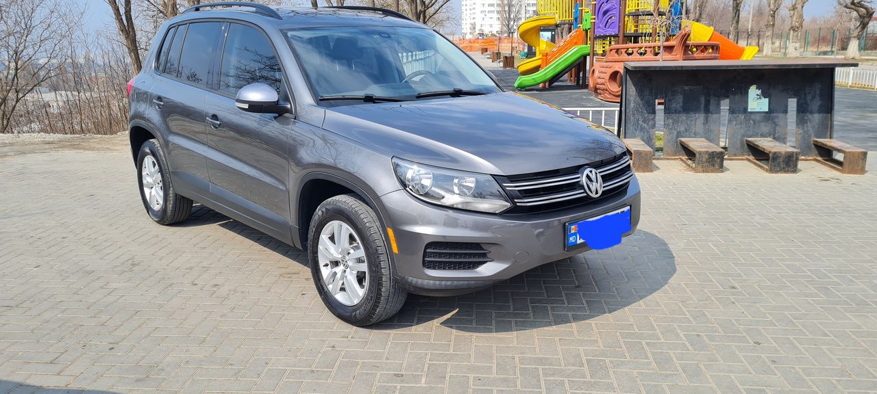 Volkswagen Tiguan фото 2