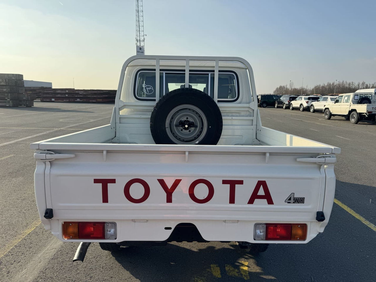 Toyota Land Cruiser foto 4