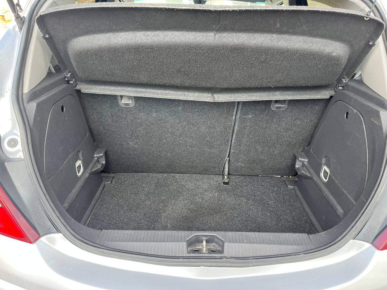 Opel Corsa foto 7