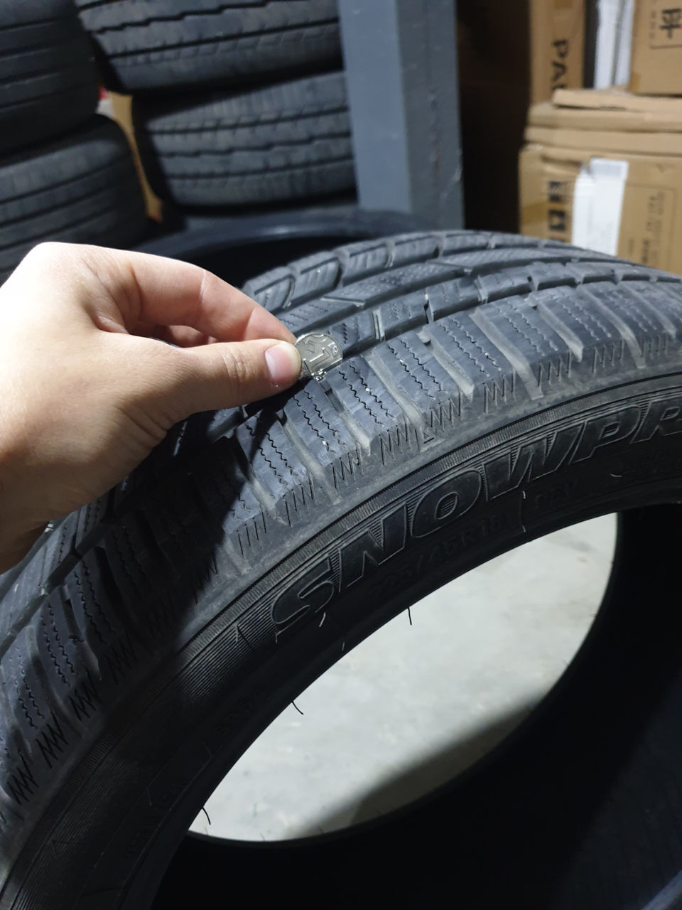 Toyo 224/45 R18 зима