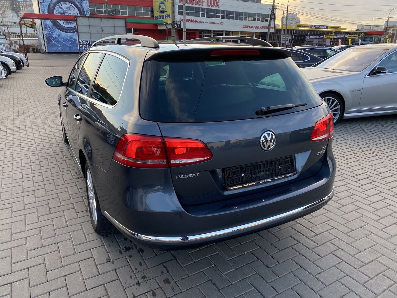 Volkswagen Passat foto 6