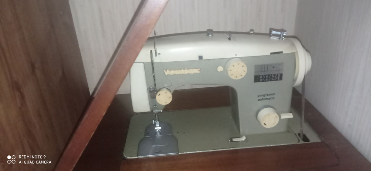 Masina de cusut "Veritas" 8014/35 Швейная машинка "Веритас" в рабочем ...