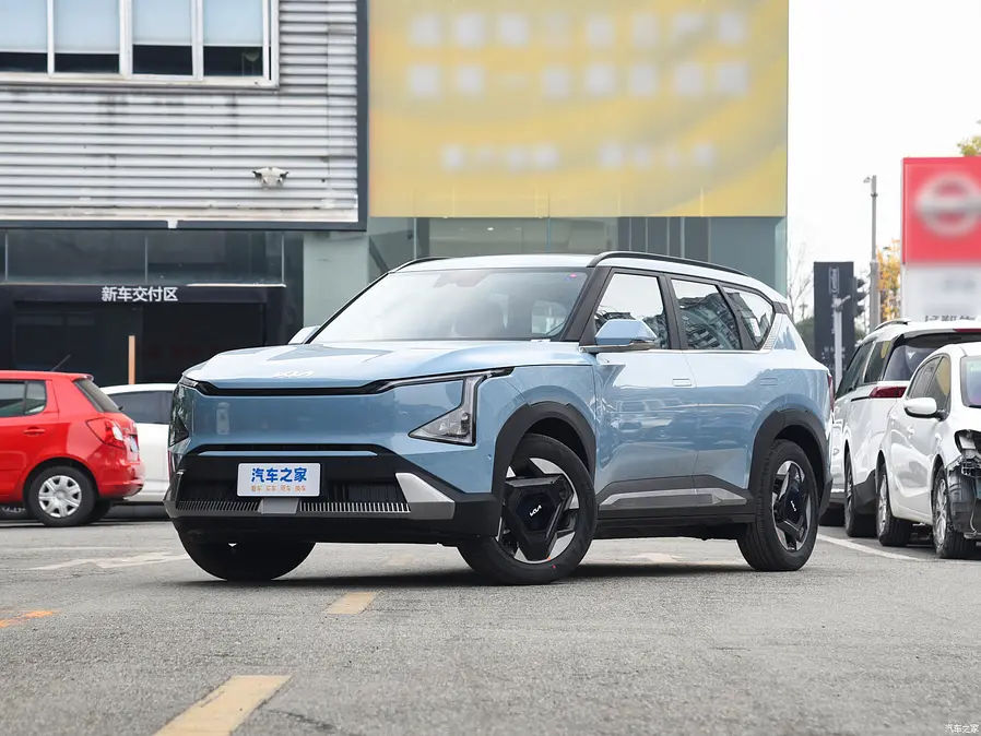 KIA EV5 фото 0