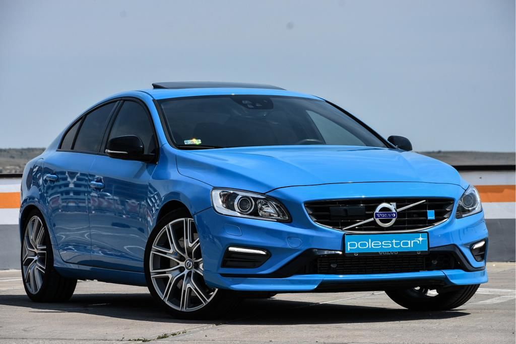 Volvo S60 foto 0