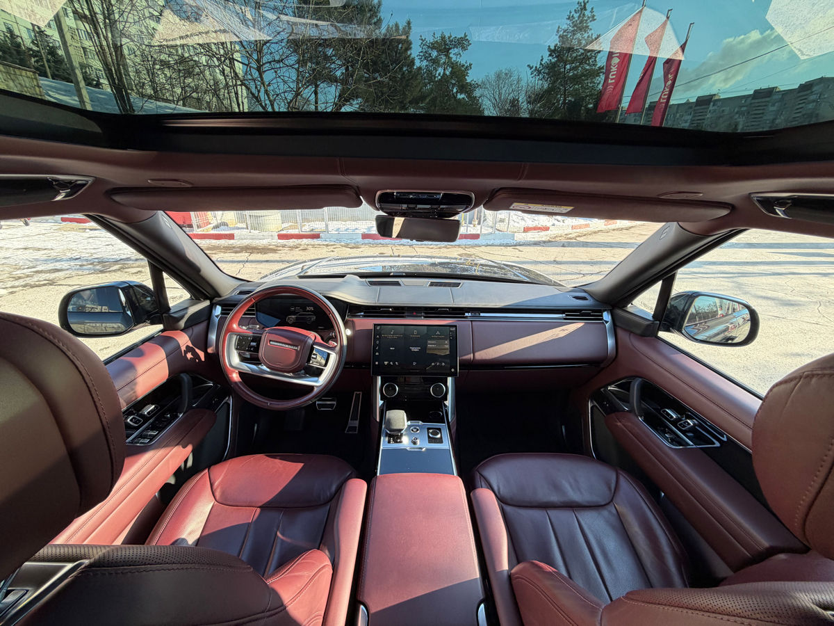 Land Rover Range Rover an. 2023 cu rulaj 70000 km, Plug-in Hybrid ...