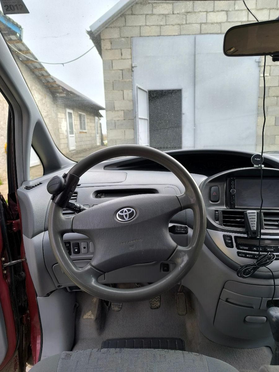 Toyota Previa foto 6