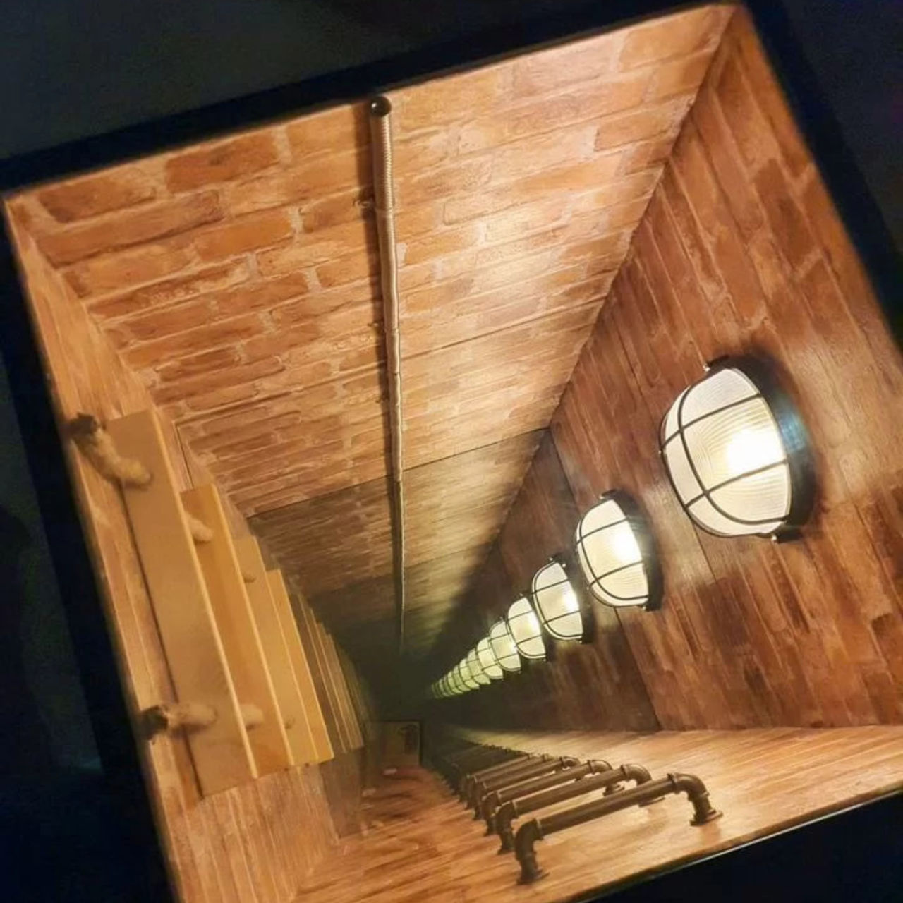 Кофейный столик с бесконечным дном — LED Infinity Mirror, арт-дизайн ручной работы фото 2