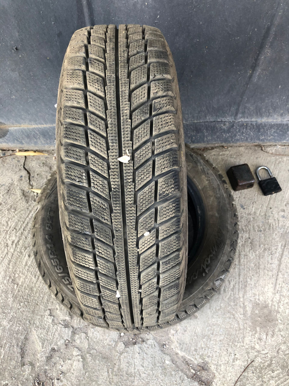 R14 . 175/65 Anul 2021