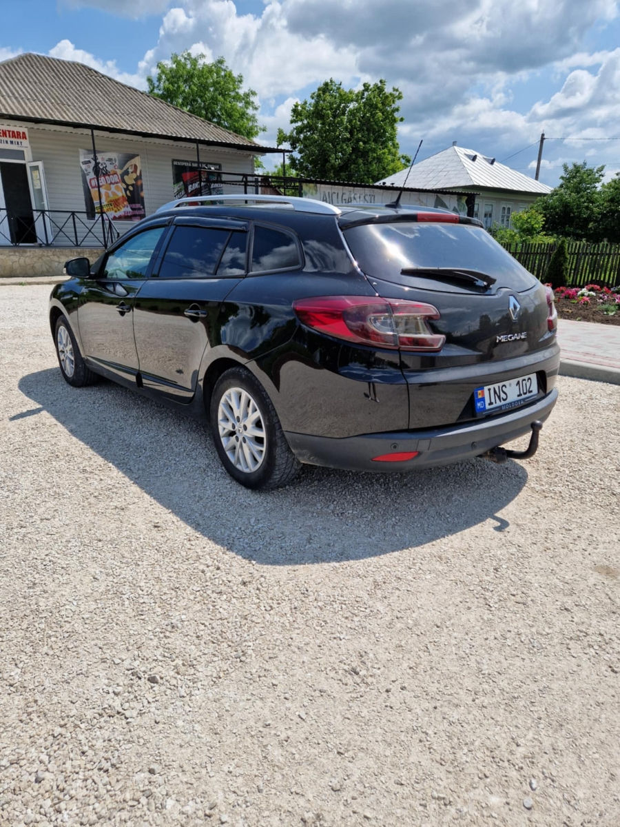 Renault Megane фото 3