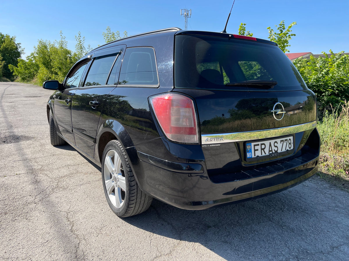 or. Balti  chirie auto BMW  , Renault megane , opel astra , Mitsubishi , Skoda Octavia , superb foto 9