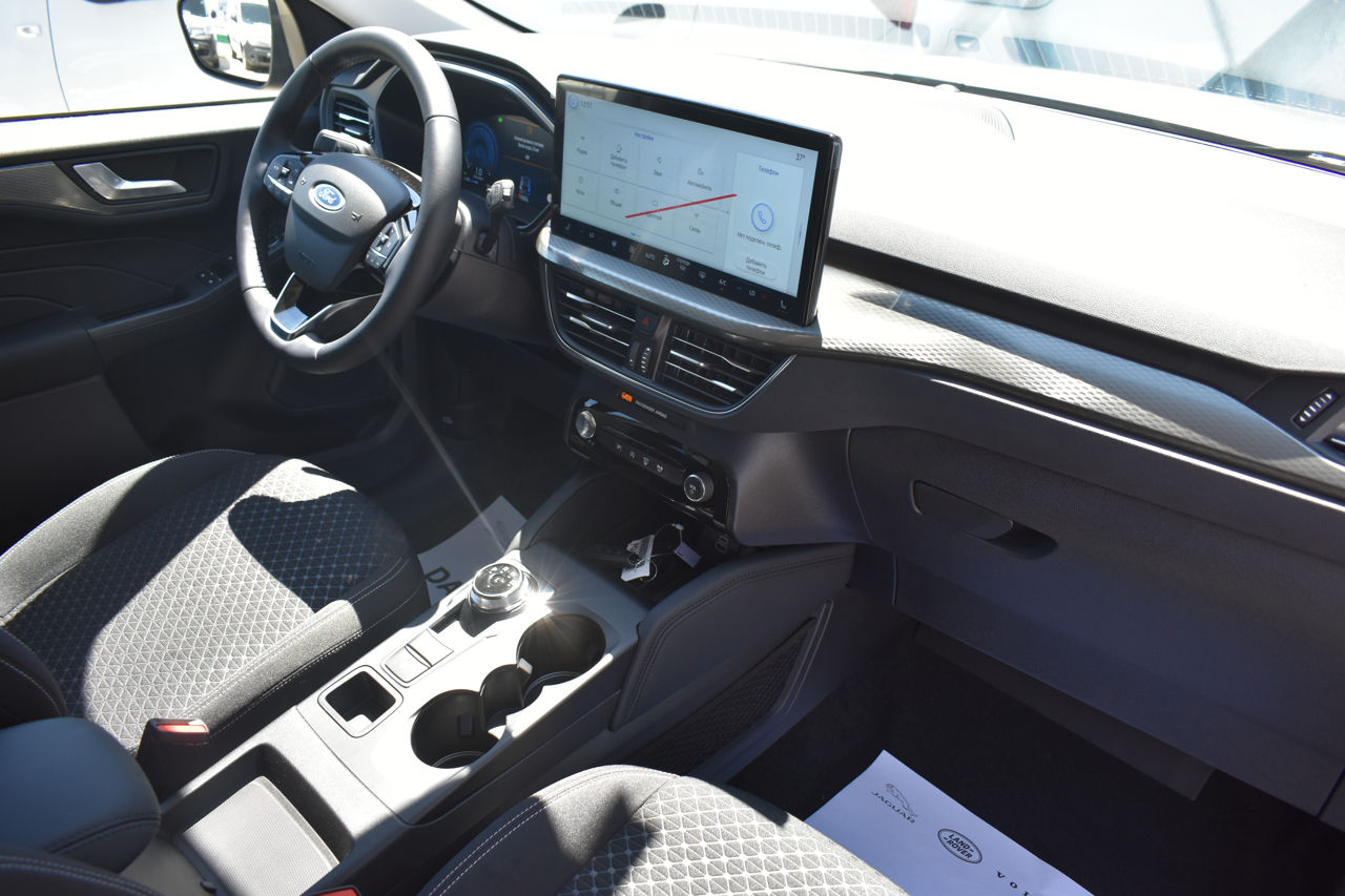 Ford Kuga фото 8