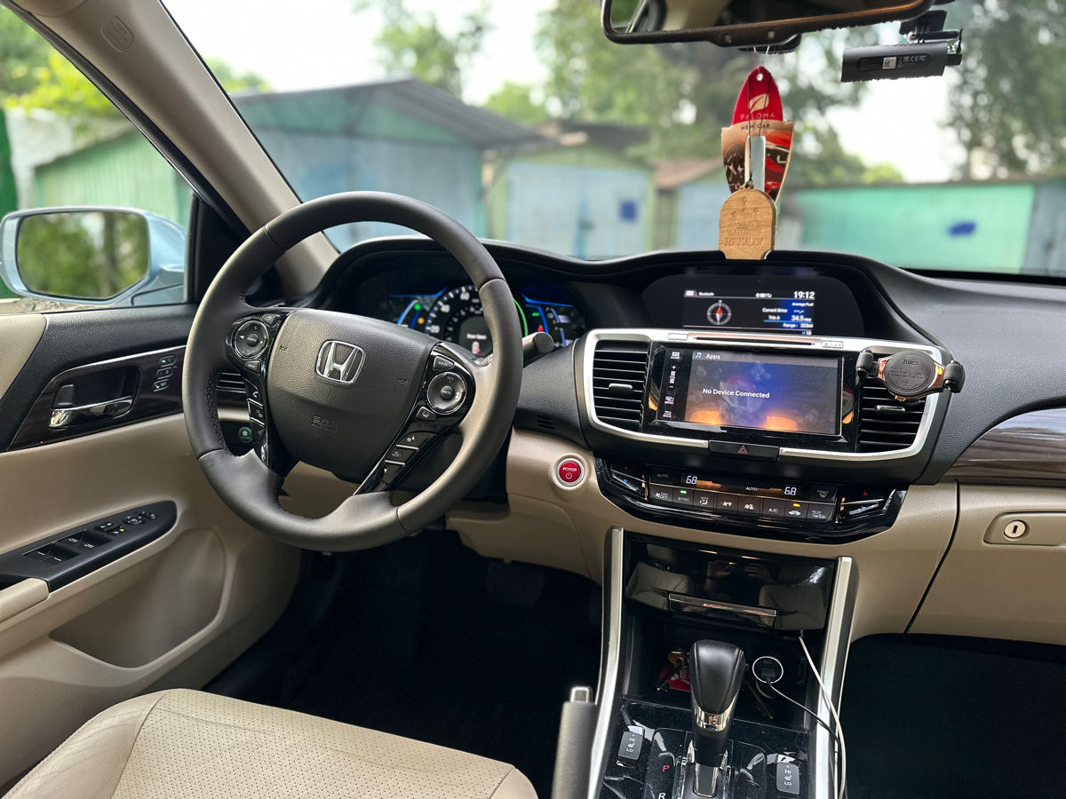 Honda Accord foto 5