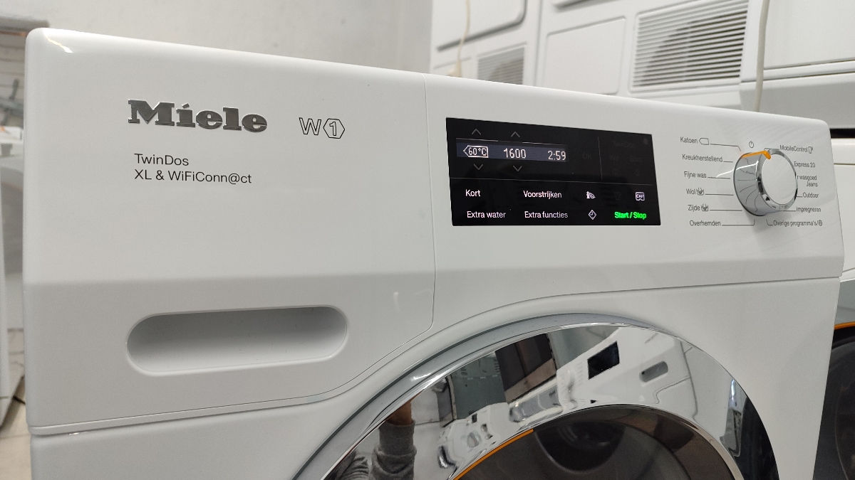 Стиральная машина Miele W1 фото 4