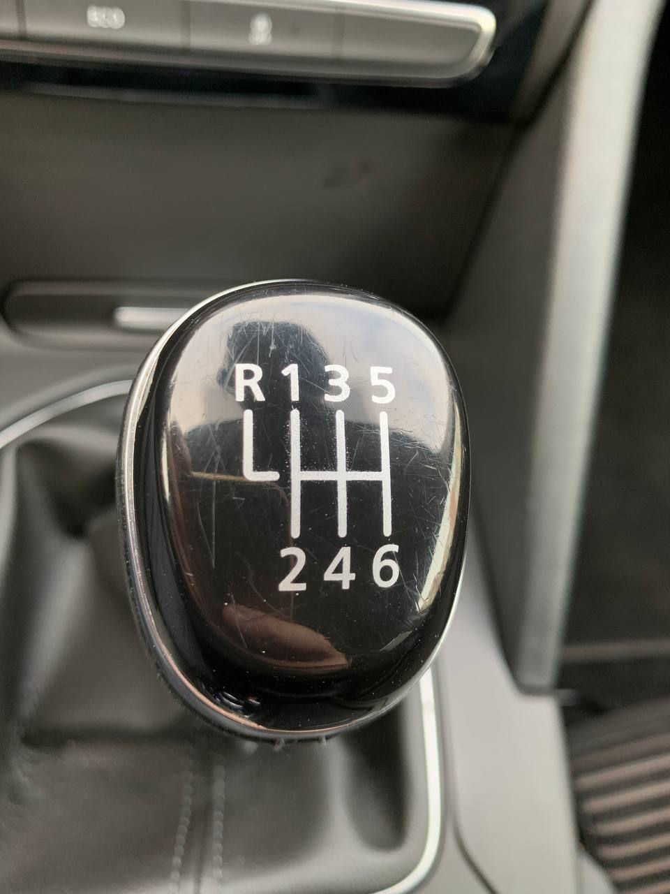 Renault Talisman foto 13