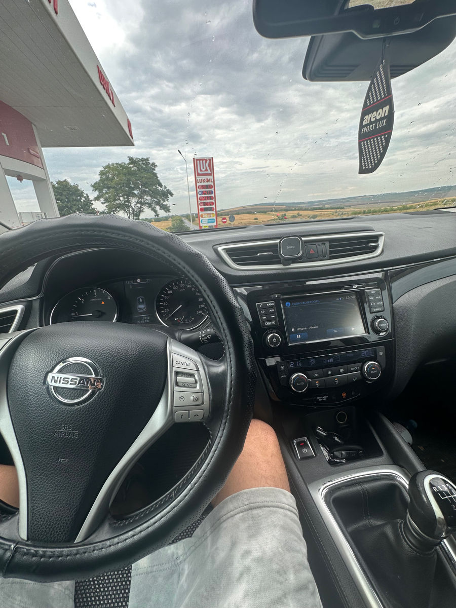 Nissan Qashqai foto 8