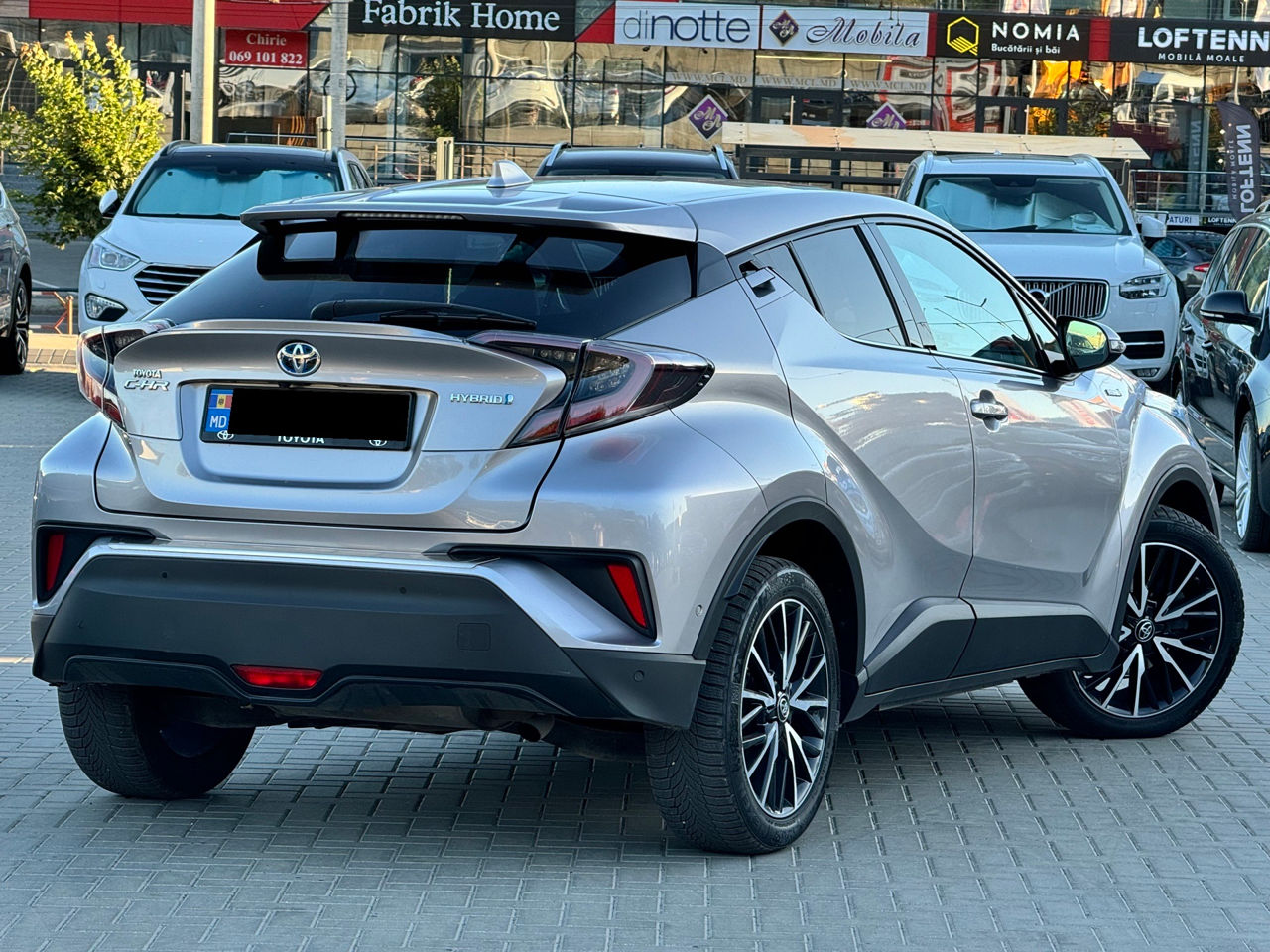 Toyota C-HR foto 3