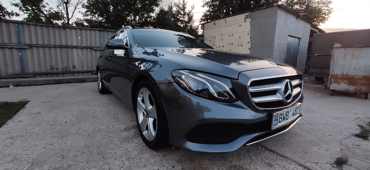 Mercedes E-Class foto 4