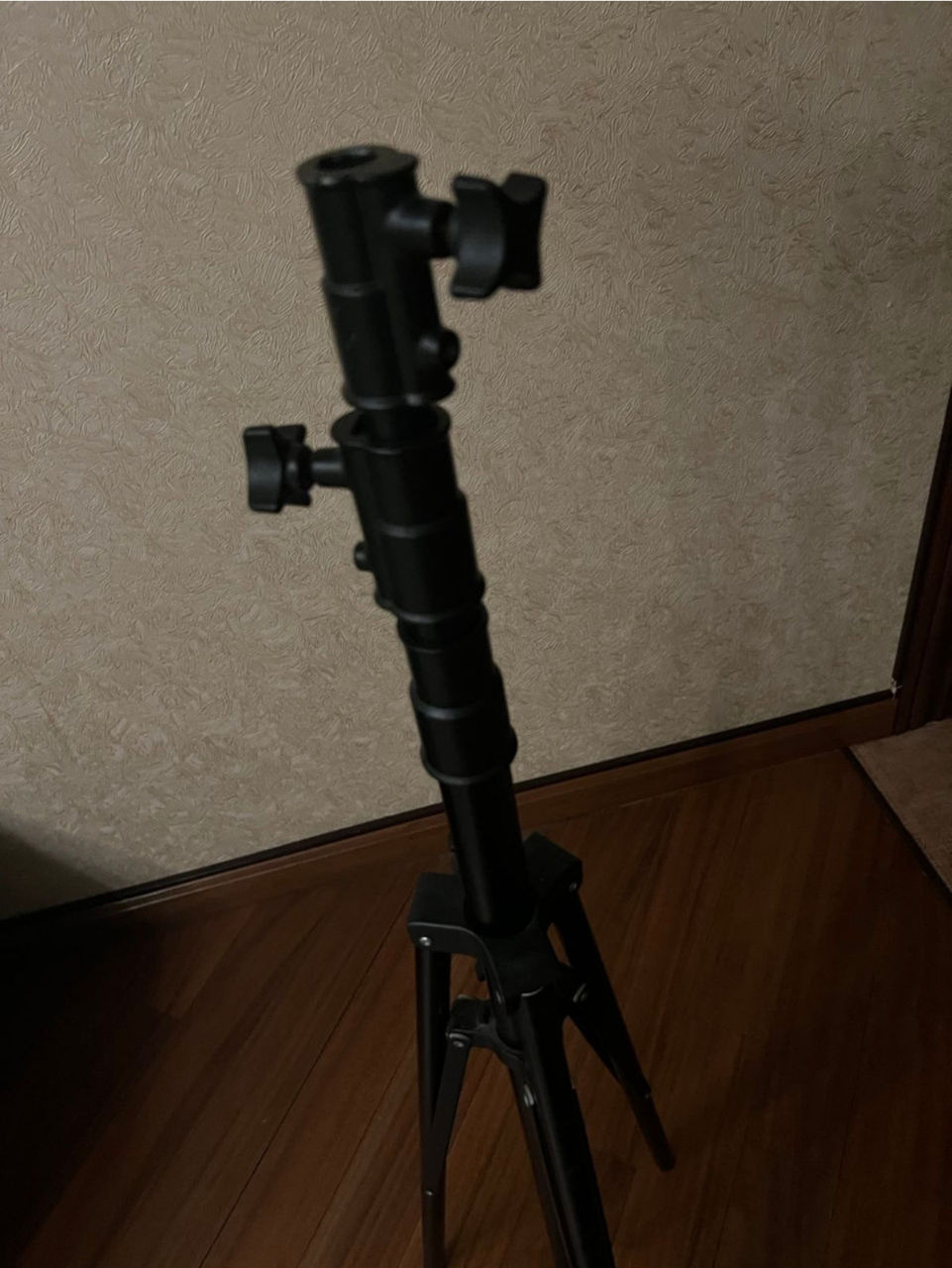 Продам Штатив