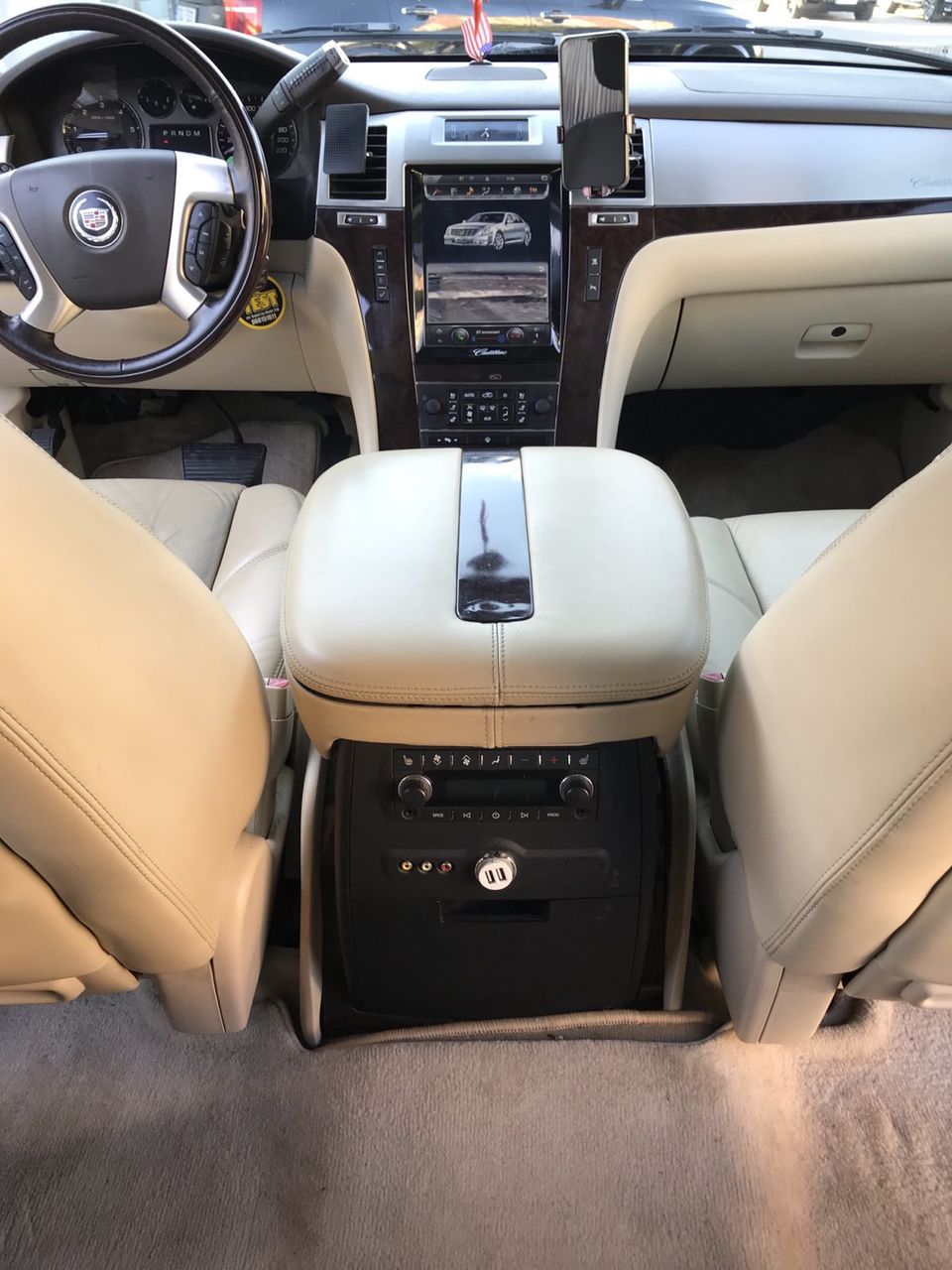 Cadillac Escalade foto 15