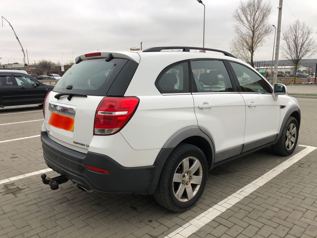 Chevrolet Captiva фото 3