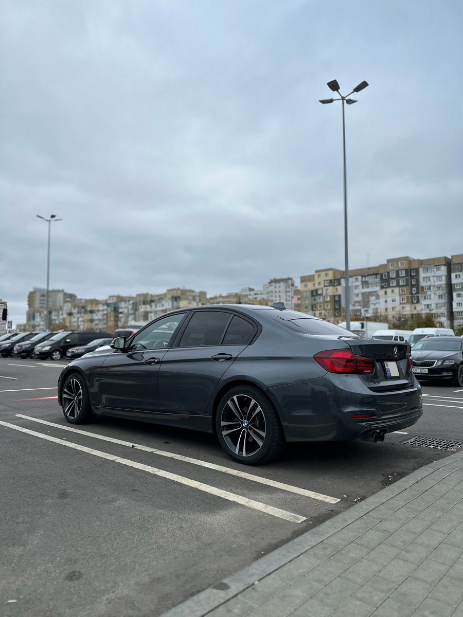 BMW 3 Series foto 4